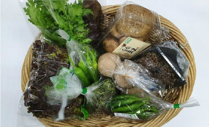 친환경 농산물 꾸러미. 경남도청 제공 