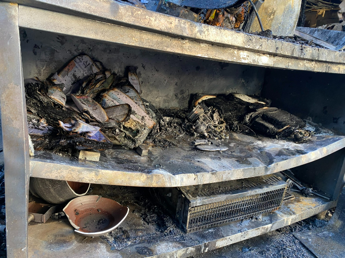 17일 부산 기장군의 한 상가건물에서 불이 나 30분 만에 꺼졌다. 부산소방재난본부 제공 