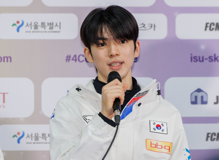 사대륙 피겨선수권 출전 소감 말하는 차준환. 연합뉴스