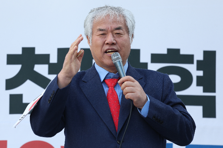 대구 '탄핵 반대' 집회 찾은 전광훈 목사. 연합뉴스