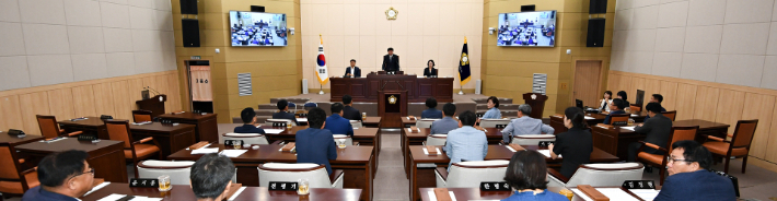 남원시의회 본회의장. 남원시의회 제공