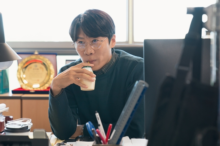 배우 진선규가 오늘(22일) 방송하는 채널A 드라마 '마녀' 3회에 특별출연한다. 쇼박스, 미스터 로맨스 제공