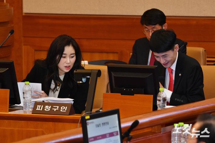 윤석열 대통령 탄핵심판 최종 변론 준비하는 尹측 변호인단