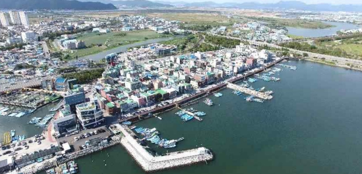 부산 강서구 명지항. 부산시 제공