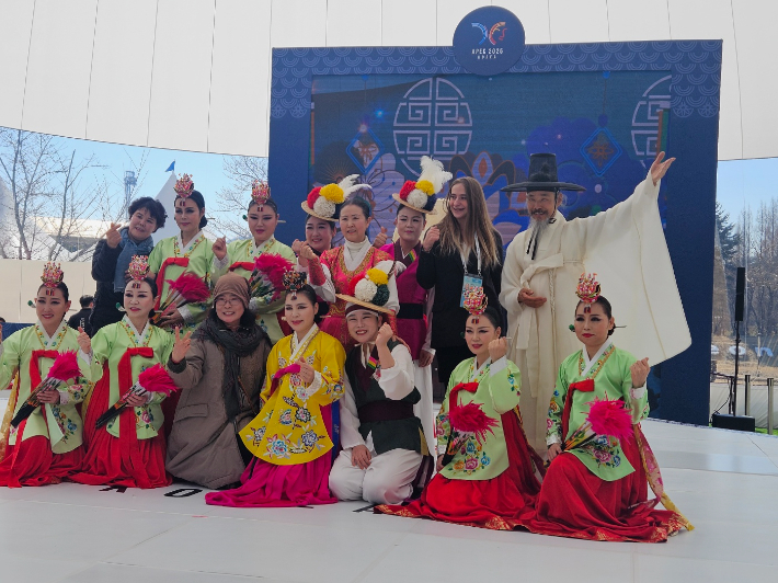 K-컬쳐와 전통 문화를 알리는 부대행사. 경주시 제공