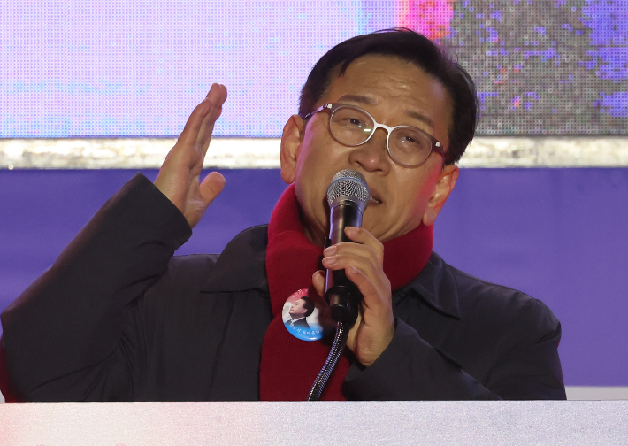 발언하는 석동현 변호사. 연합뉴스