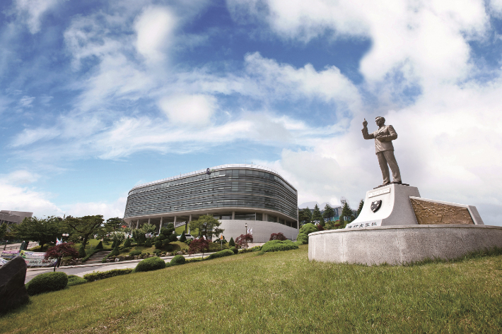 배재대 킴스가든 국제교류관. 배재대 제공