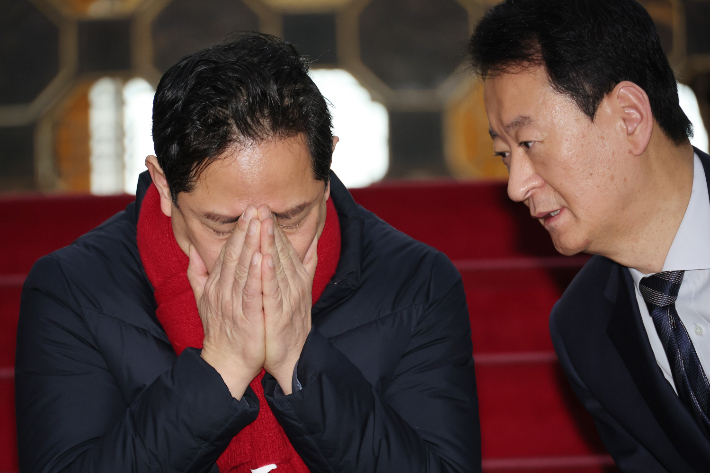 단식농성을 하다 병원으로 이송된 국민의힘 박수영 의원. 연합뉴스