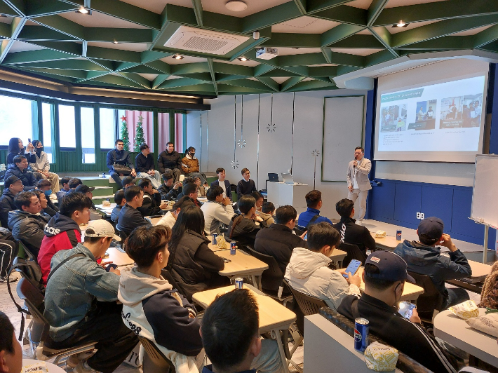 창원외국인근로자지원센터 제공