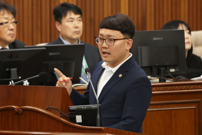 최재민 강원도의원. 강원도의회 제공 