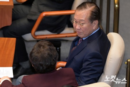 대화하는 권영세-임이자