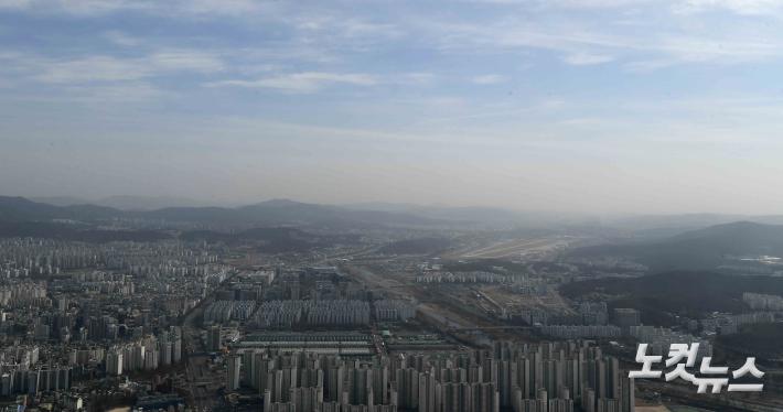 미세먼지띠 깔린 서울 도심