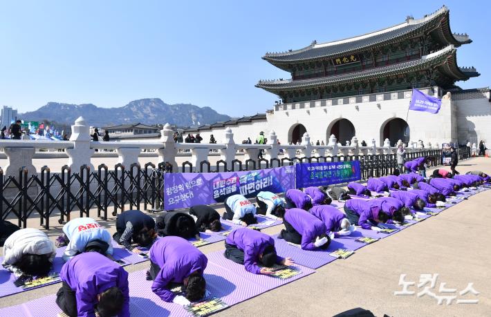 이태원 유족, 윤석열 대통령 파면 기원 159배