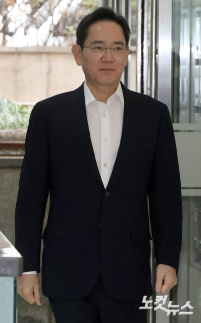 이재용 삼성전자 회장이 20일 서울 강남구 역삼동 삼성 청년 소프트웨어 아카데미(SSAFY)에서 열린 