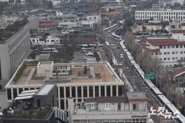 尹 선고 D-2...경찰, 헌재 인근 100m 