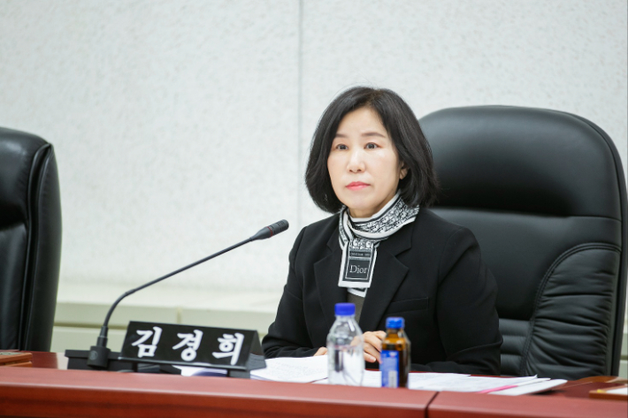 김경희 화성시의원 모습. 화성특례시의회 제공