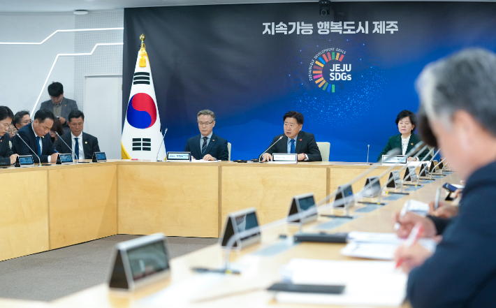 4일 제주도청에서 긴급 간부회의가 개최된 모습. 제주도 제공