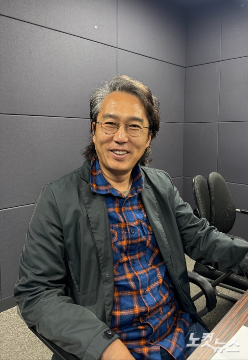 강원CBS.강원영동CBS 시사프로그램 <최진성의 위클리오늘>에 출연한 백향씨어터 권대혁 대표. 최진성 아나운서