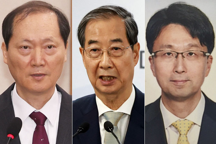 (왼쪽부터)이완규 법제처장·한덕수 국무총리·함상훈 서울고등법원 부장판사. 연합뉴스