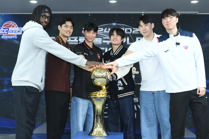 플레이오프에 나서는 6개 구단 대표 선수. KBL 제공