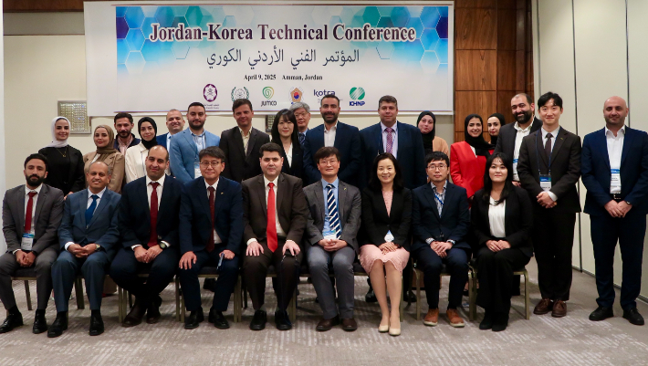 한수원이 요르단 원자력 기관을 대상으로 혁신형 SMR 홍보를 시행하고 있다. 한수원 제공