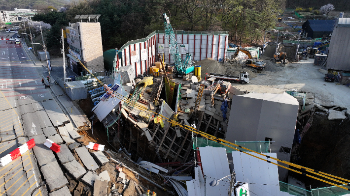 광명 신안산선 공사장 지하 붕괴 사고 현장. 연합뉴스