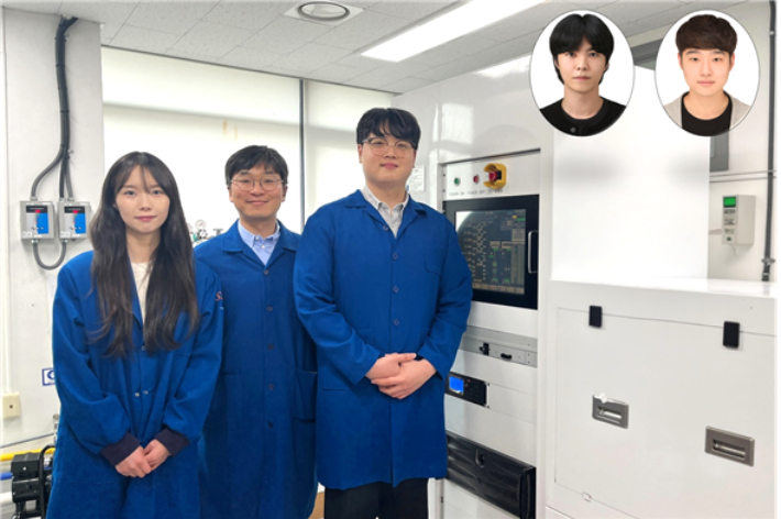 반도체공학대학원 김은영 박사과정, 신소재공학과 김경민 교수, 신소재공학과 김도훈 박사과정(왼쪽부터), 신소재공학과 정운형 박사, 신소재공학과 김근영 박사(우측 상단 왼쪽부터). 카이스트 제공