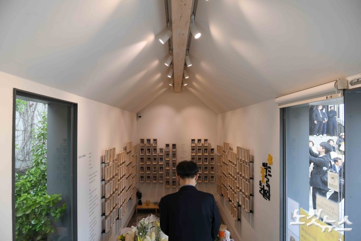 세월호참사 11주기, 추모하는 시민