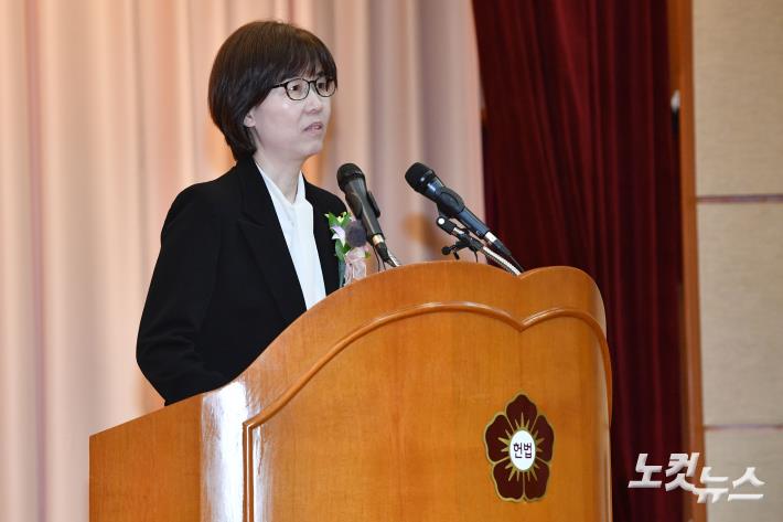 퇴임식 갖는 이미선 헌법재판관