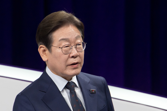 이재명 "민주당은 중도정당…보수 가치인 성장·발전 중요"
