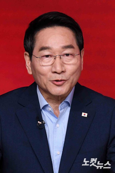 인사말하는 유정복 국민의힘 대선 경선 후보