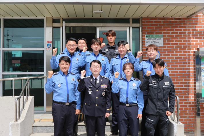 김기용 전남 여수해양경찰서장은 지난 21일 녹동파출소 관내 연안 및 주요 해상시설 일대를 점검했다. 여수해경 제공