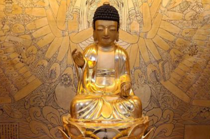 부안 내소사 지장암 목조여래좌상. 전북도 제공