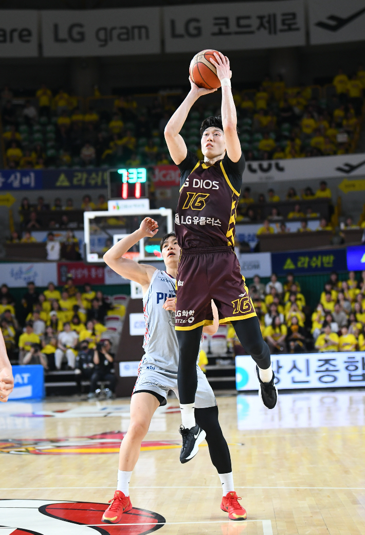 창원 LG 정인덕. KBL