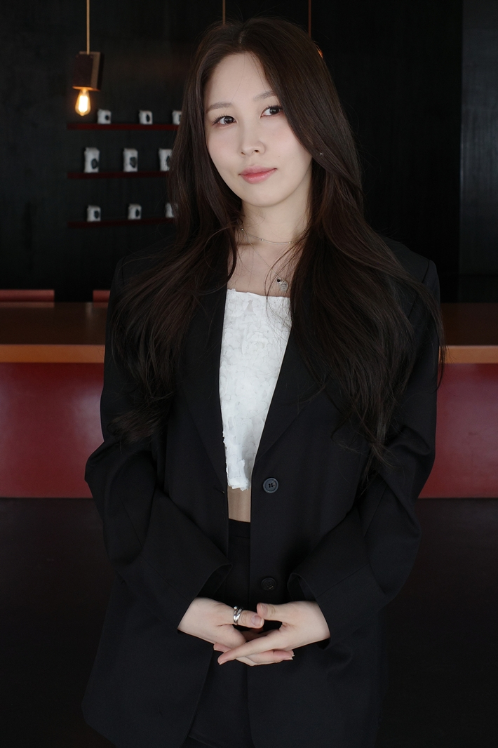 권진아는 5월 10~11일 이틀 동안 서울 송파구 잠실실내체육관에서 단독 콘서트를 개최한다. 어나더 제공