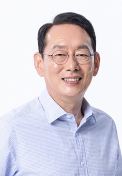 김도읍(부산 강서구) 의원은 현대건설 컨소시엄이 애초 84개월로 예정했던 가덕신공항 공사 기간을 어기자 즉각 반발하고 나섰다. 김도읍 의원실 제공 