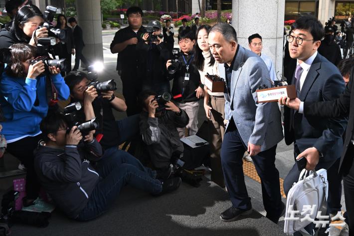 명태균, 서울고검 출석