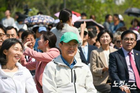 미소짓는 오세훈 서울시장