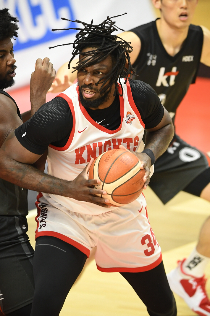 SK 자밀 워니. KBL 제공