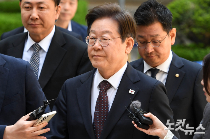황진환 기자