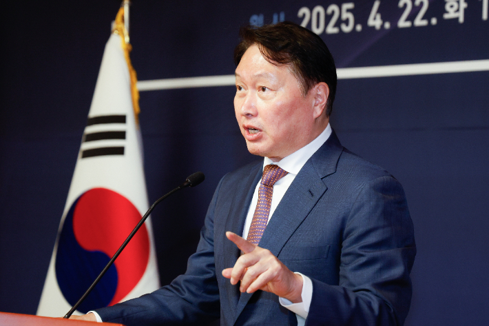 과방위, 8일 'SKT 해킹' 단독 청문회 연다…최태원 출석 요구