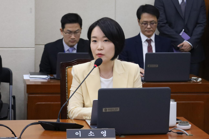 이소영 "尹 석방+선거판 흔들기…날짜 맞춰 韓 출마까지"