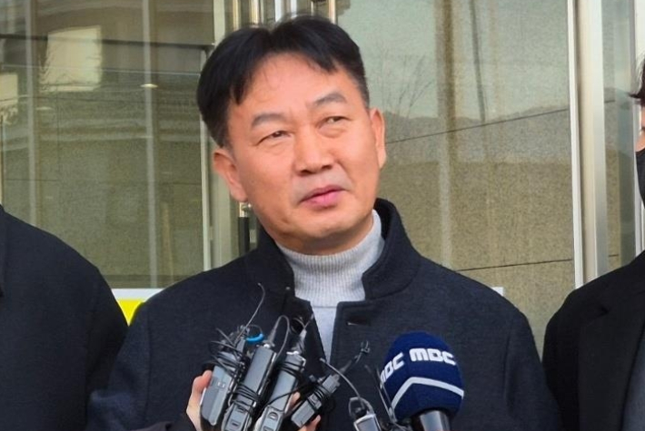 "성관계 동영상 있다" 양양군수 협박 혐의 박봉균 의원 "협박 사실 없어"