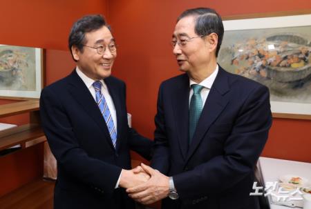 한덕수·이낙연, 오찬 회동…'빅텐트' 논의 주목