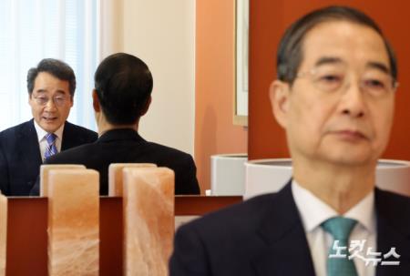한덕수, 이낙연과 오찬 회동...