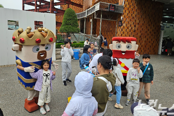 이번 교회학교의 날엔 히즈쇼의 가족 뮤지컬 '드림호-Ark의 비밀'이 공연됐다. 