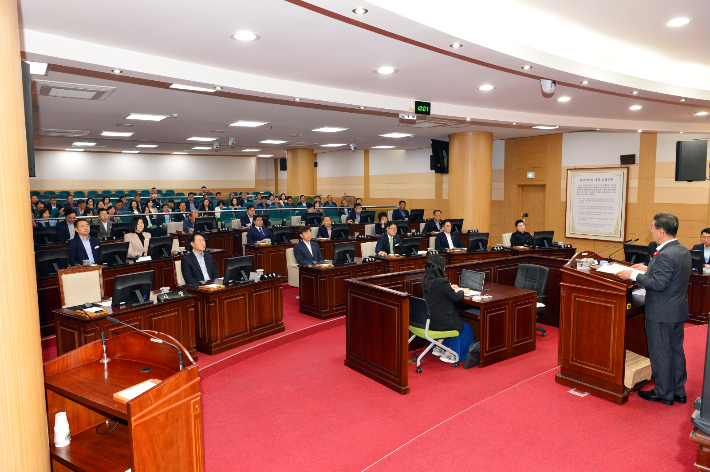 제337회 임시회 제1차 본회의. 광양시의회 제공 