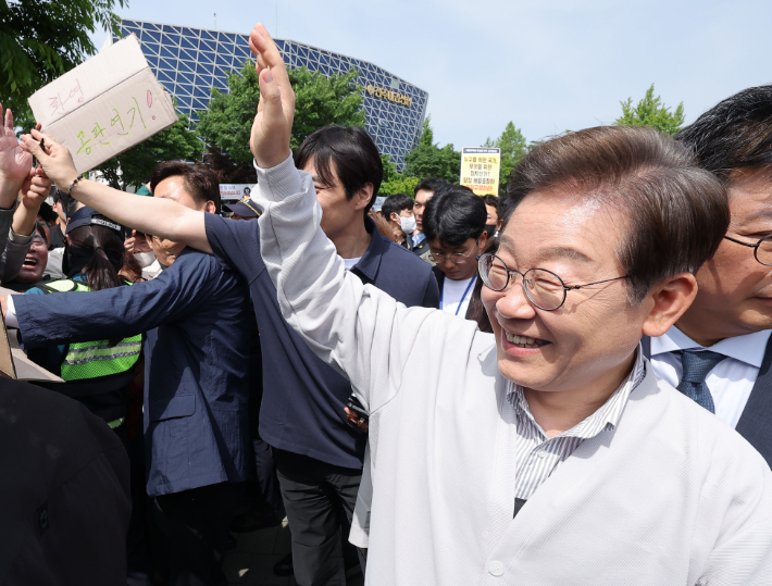 이재명 '대장동 재판'도 대선 뒤로…6월 24일로 날짜 변경