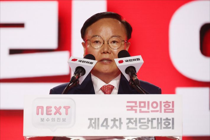 김문수 대선 후보 김재원 비서실장. 연합뉴스