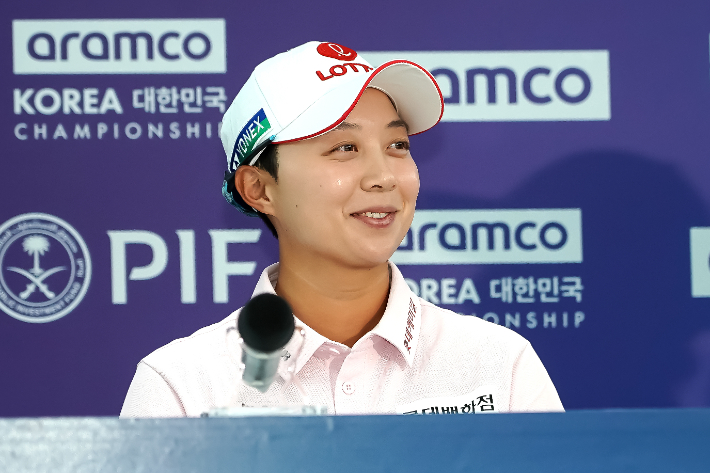 김효주의 2025년 상승세…비결은 축구 국대 출신 매니저 심서연